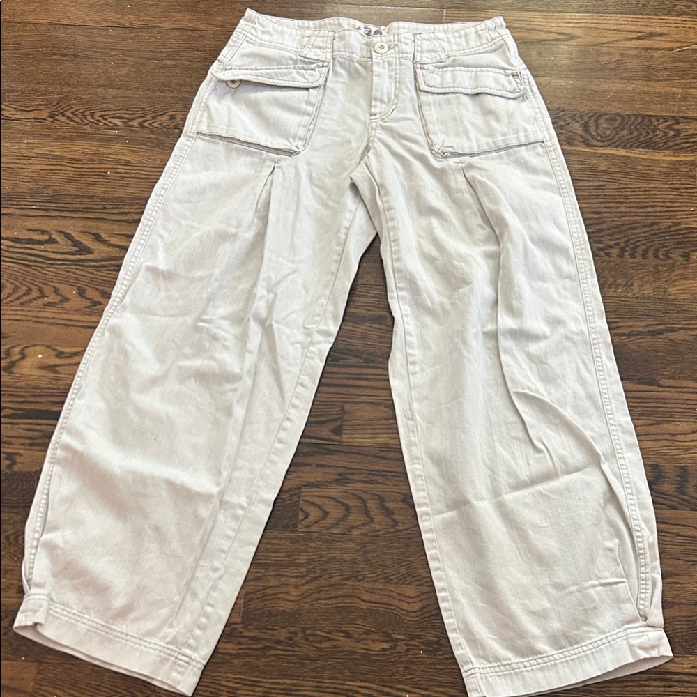 We The Free Wide Leg Light Beige/Cream Cargo Jeans